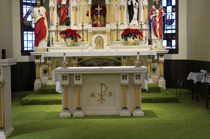 Altar - St. Leo